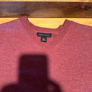 Banana Republic Lambswool Cashmere Men's V-Neck Sweater in Deep Red
